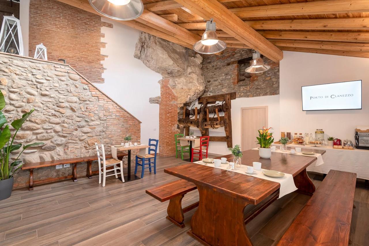 Porto Di Clanezzo Bed & Breakfast エクステリア 写真