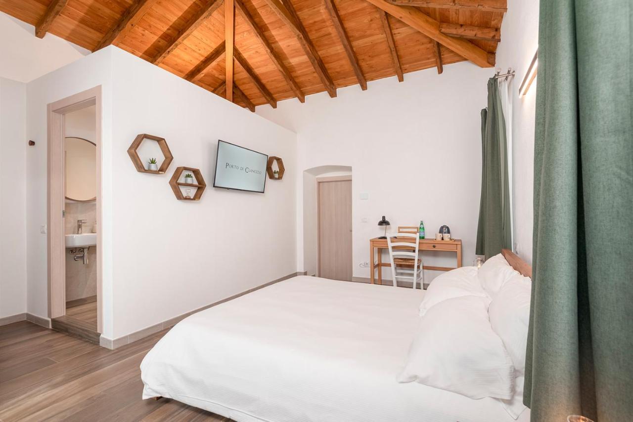 Porto Di Clanezzo Bed & Breakfast エクステリア 写真