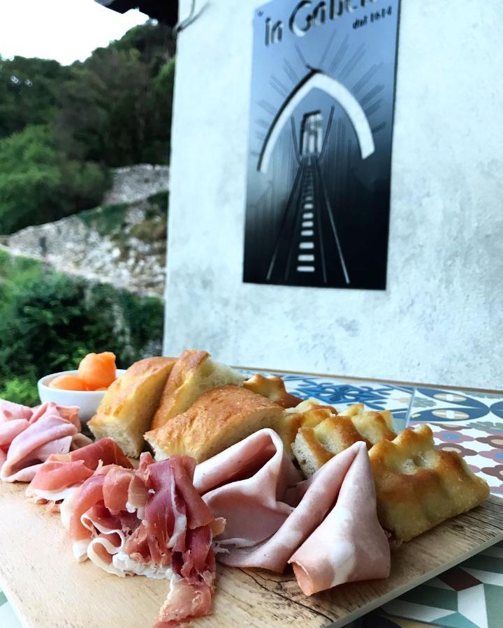 Porto Di Clanezzo Bed & Breakfast エクステリア 写真