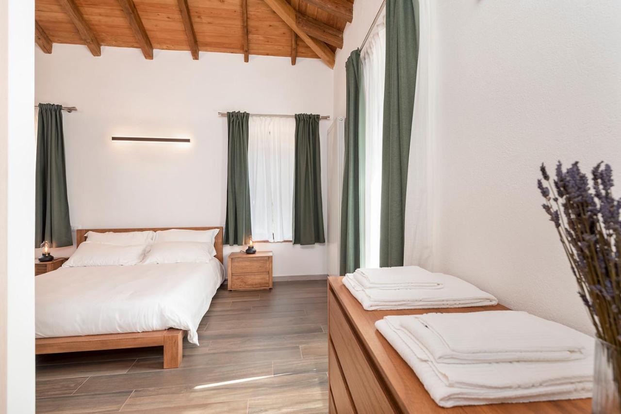 Porto Di Clanezzo Bed & Breakfast エクステリア 写真