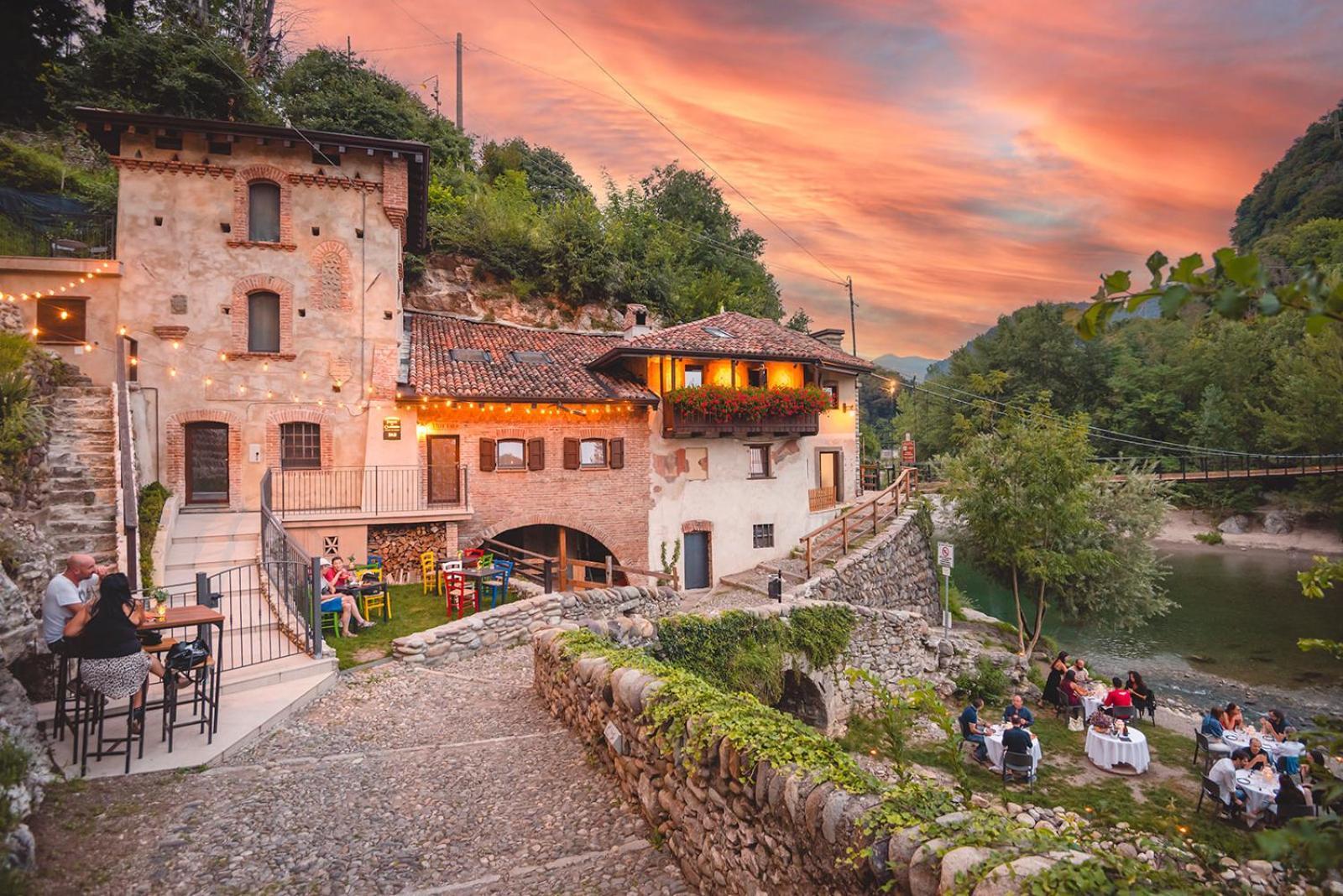 Porto Di Clanezzo Bed & Breakfast エクステリア 写真